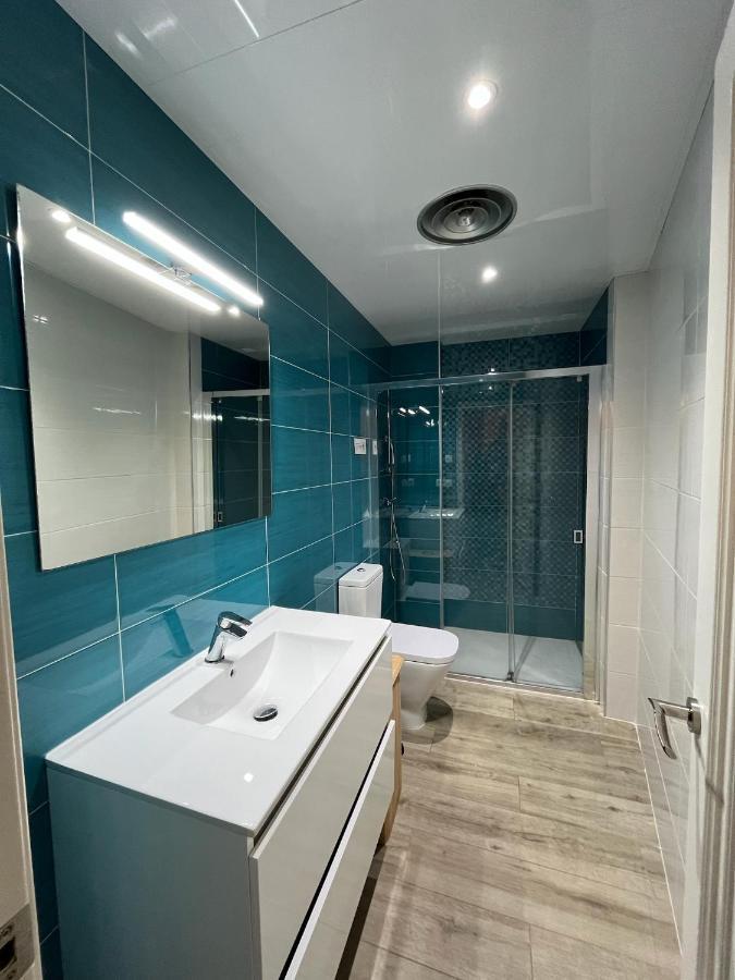 Seahomes Vacations - Nautic Maritime Apt Бланес Экстерьер фото