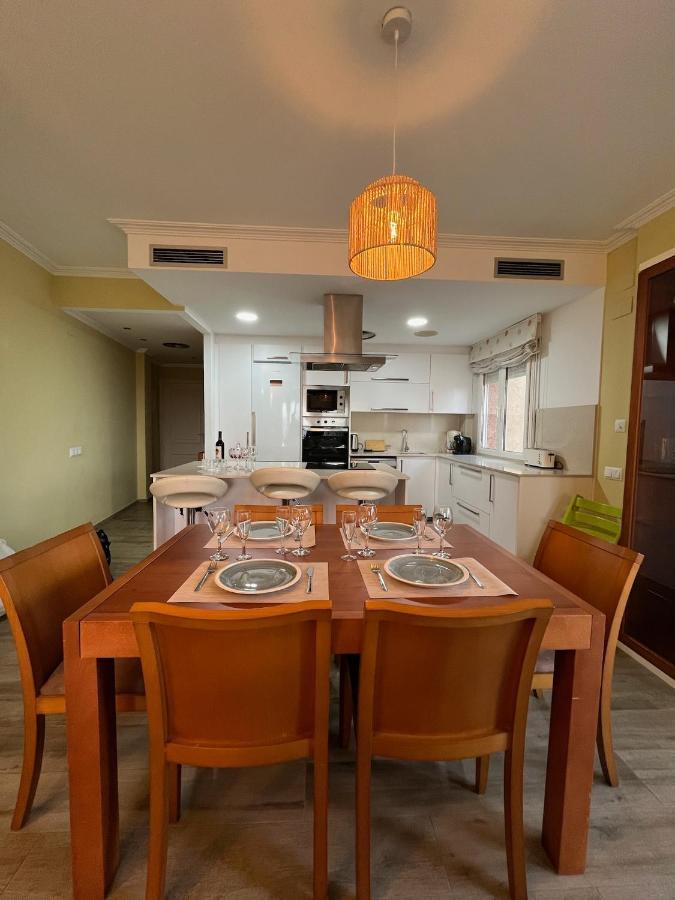 Seahomes Vacations - Nautic Maritime Apt Бланес Экстерьер фото