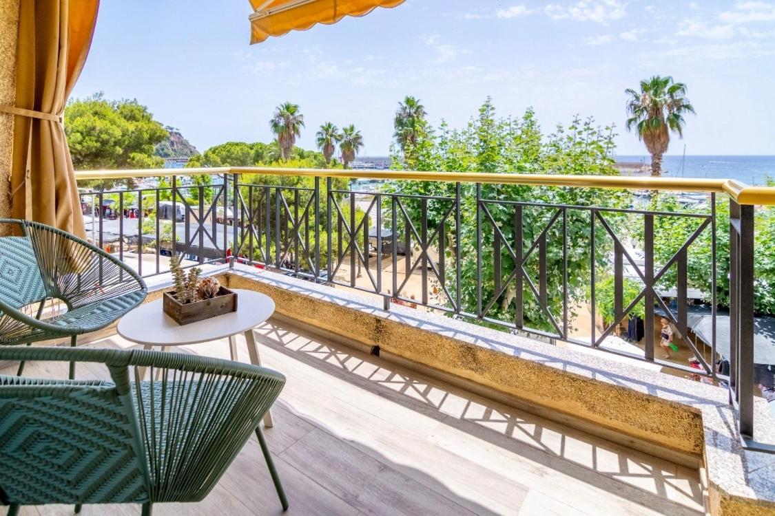 Seahomes Vacations - Nautic Maritime Apt Бланес Экстерьер фото